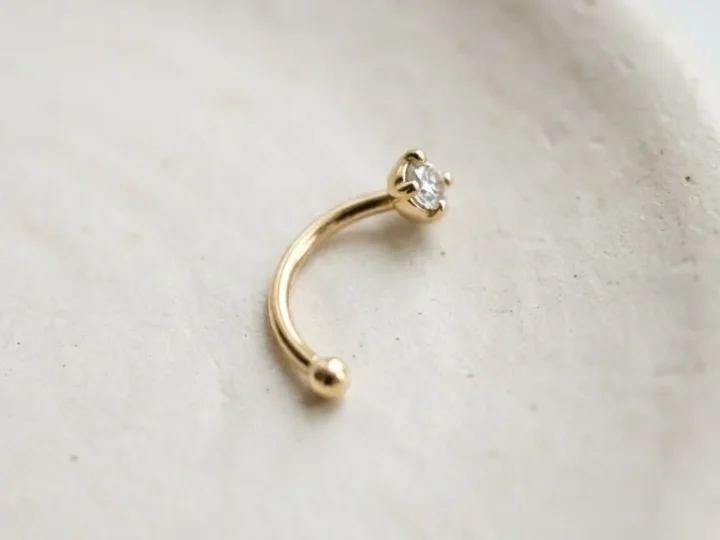 Curved Barbell for Rook Piercing: How to Size, Choose Metal, and Heal It Right