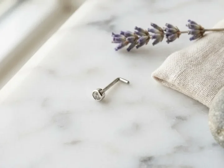 What Gauge Is a Nose Piercing? A Piercer’s Plain Sizing Guide